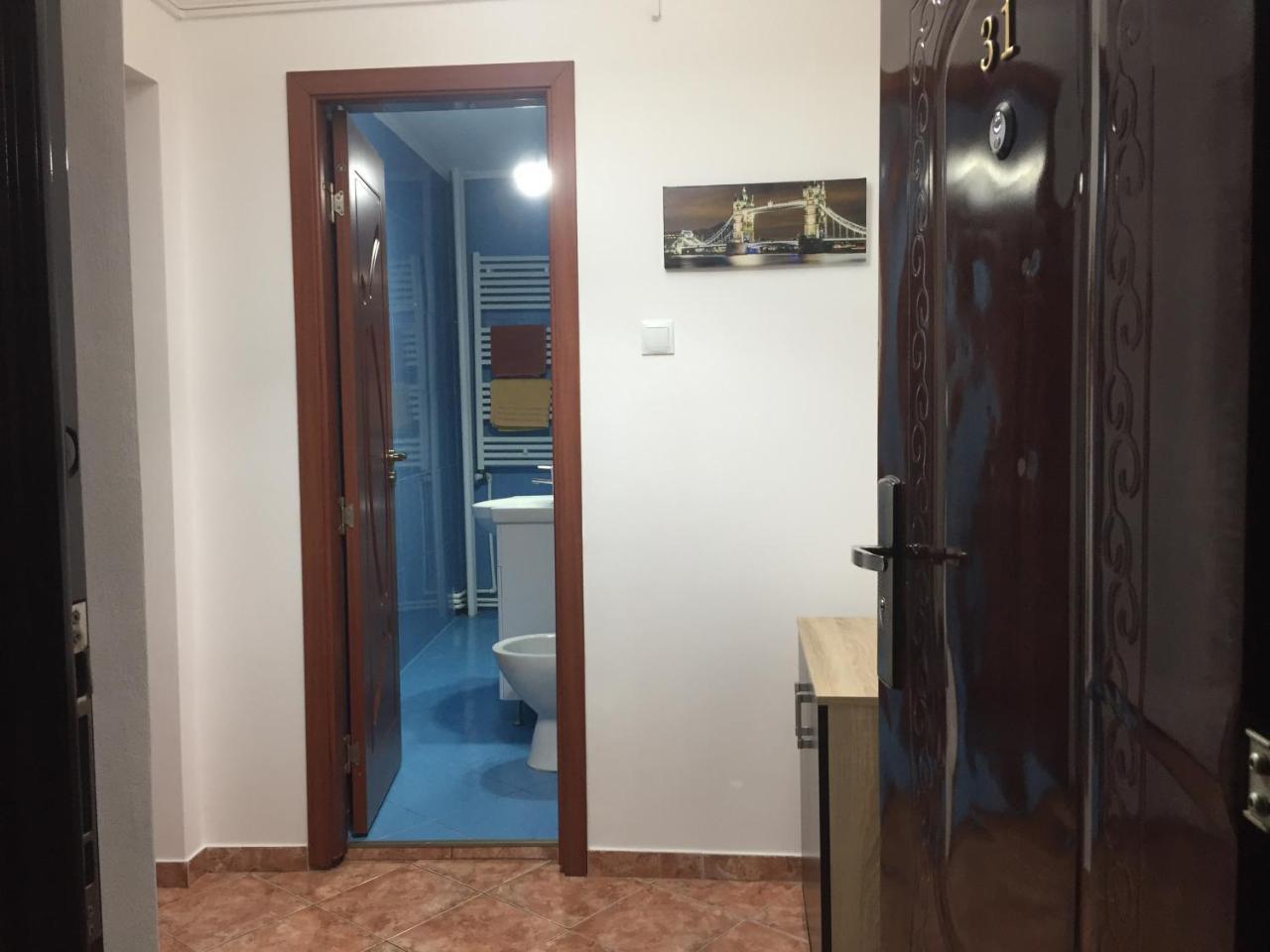 Center Apartment Galaţi Екстериор снимка