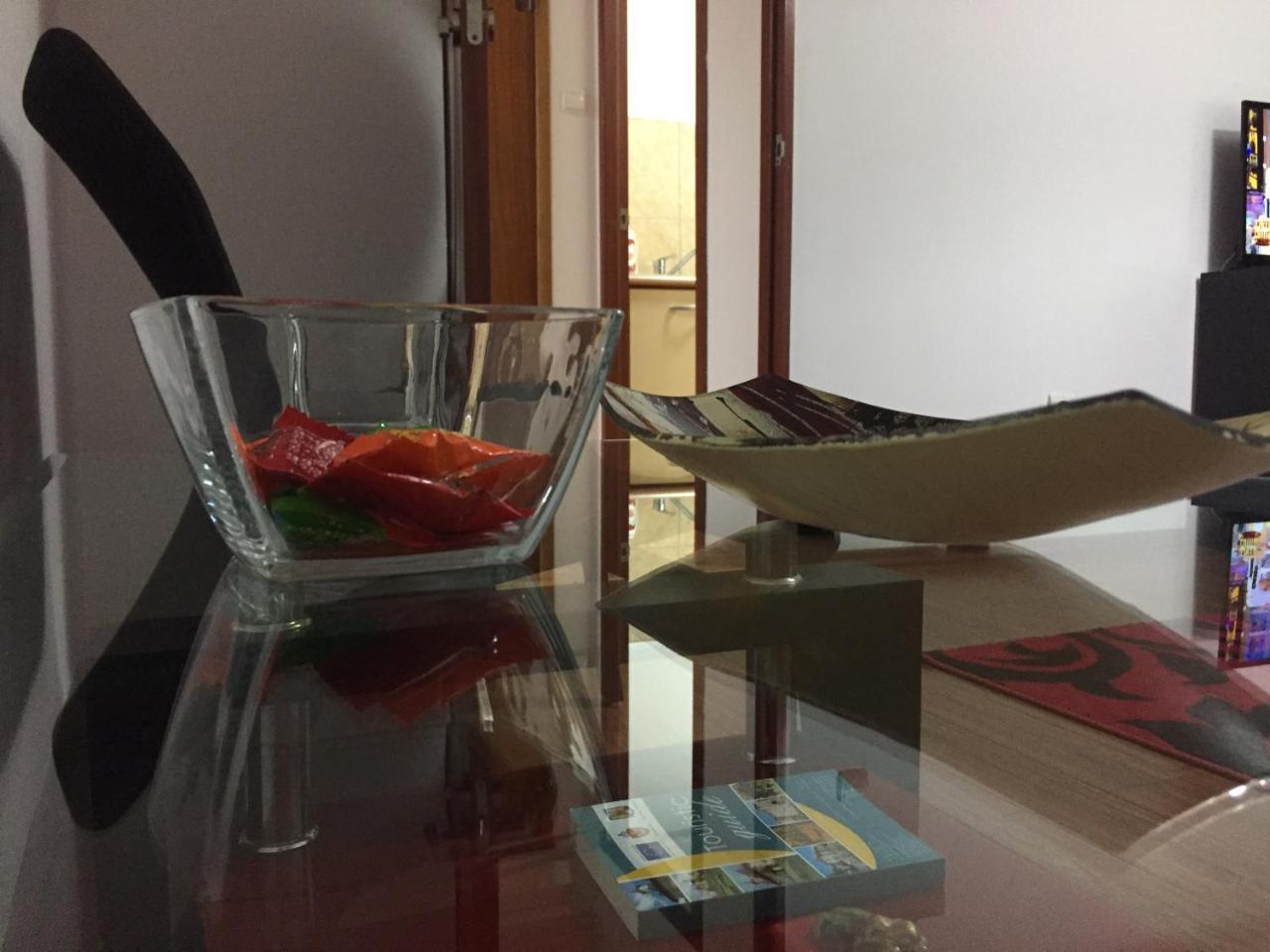 Center Apartment Galaţi Екстериор снимка