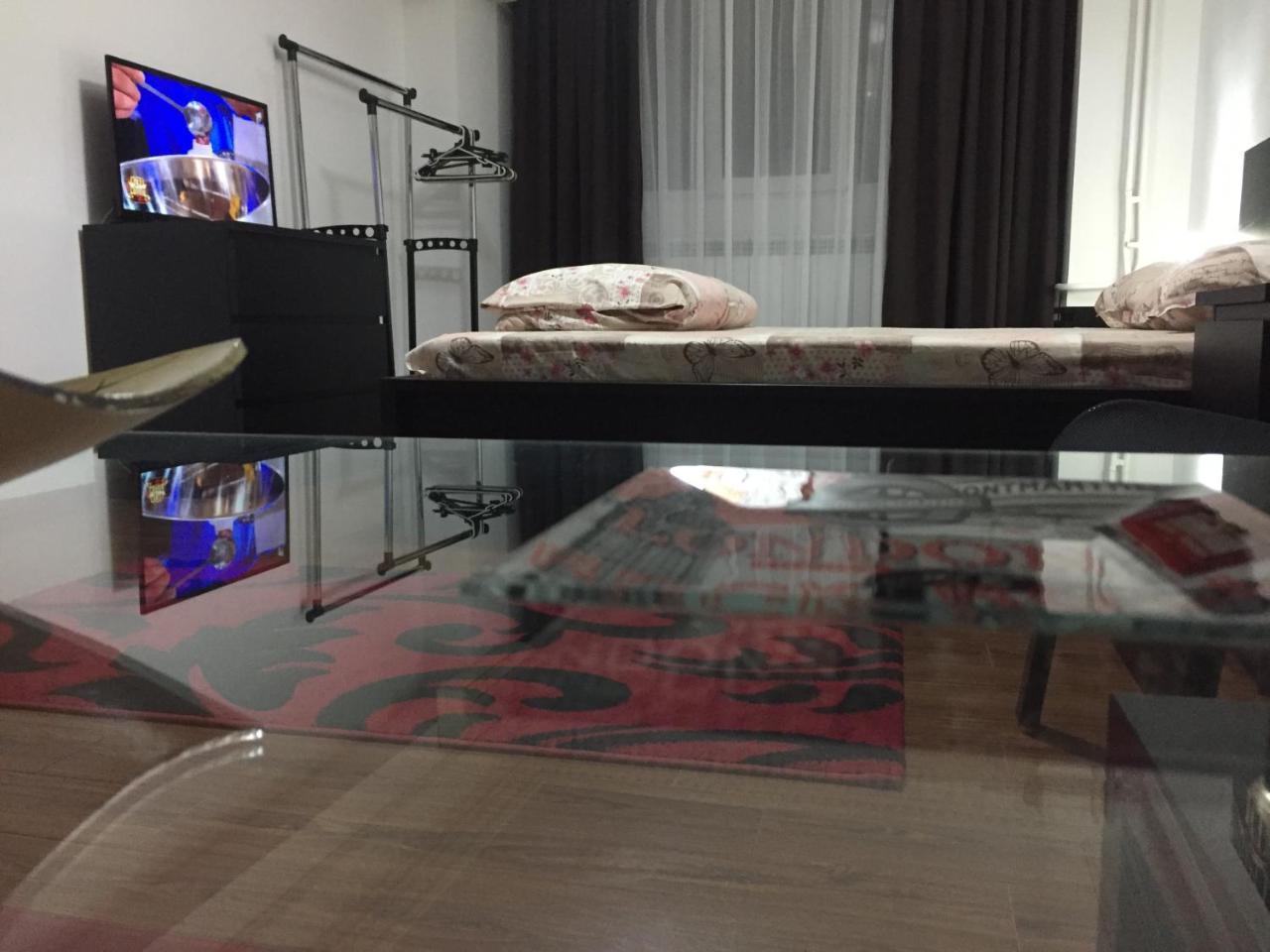 Center Apartment Galaţi Екстериор снимка